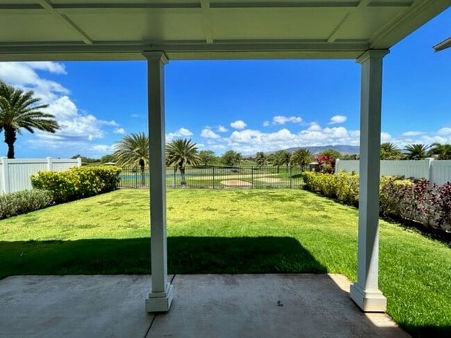 Building Photo - Newer Beautiful 4-Br/2.5-BA Home - Hoakalei Golf Course