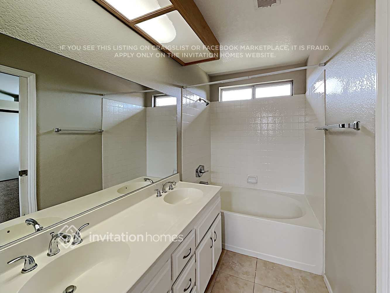 Building Photo - 24808 Half Dome Ct