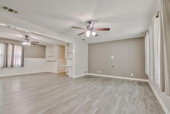 Building Photo - 3508 47th St