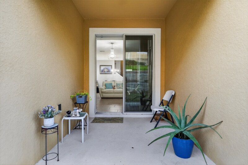 Building Photo - 17523 Promenade Dr