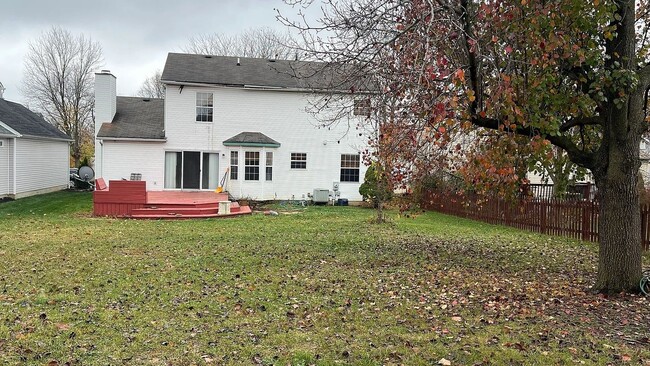 Building Photo - 6752 Riverside Glen Ct
