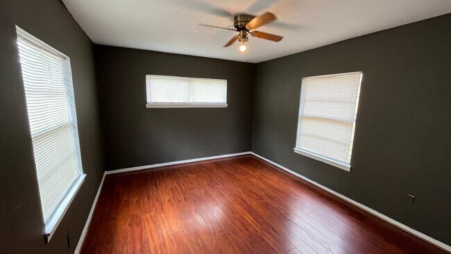 Building Photo - 6514 Teluco St