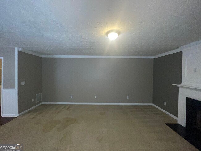 Building Photo - 102 Carolinas Way