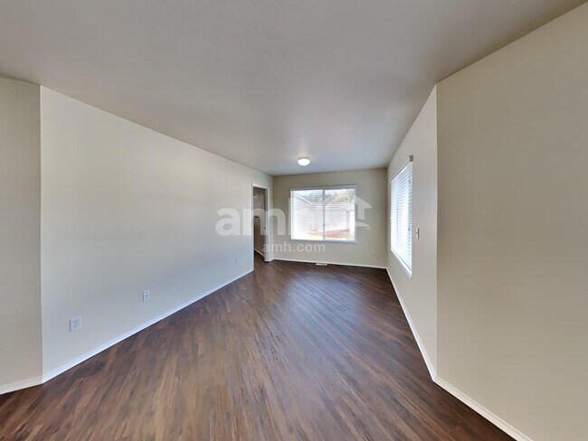 Building Photo - 18510 94th Ave E