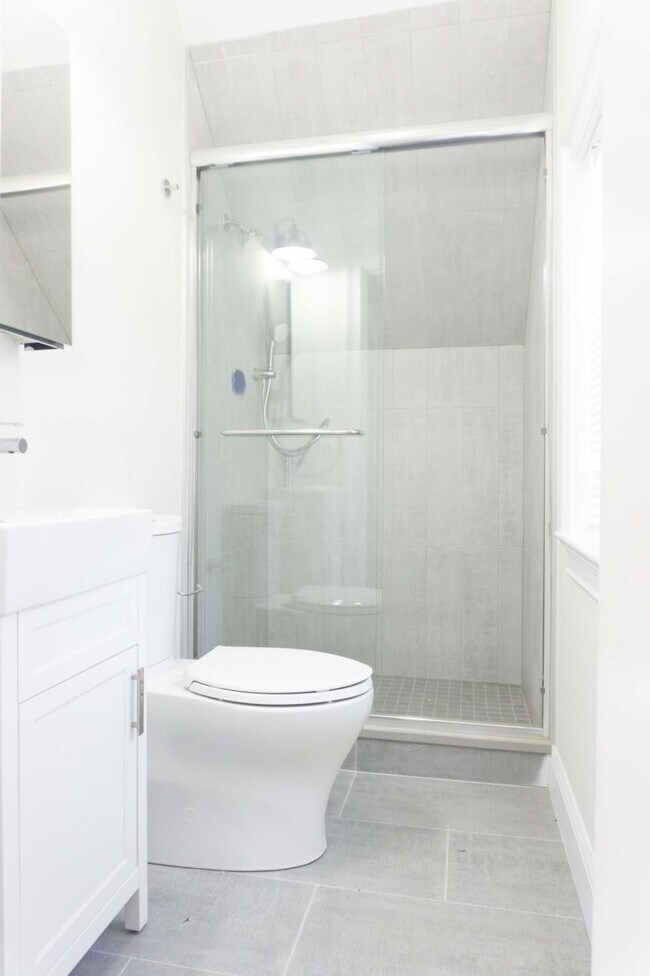 Building Photo - 2 bedroom in Boston MA 02134