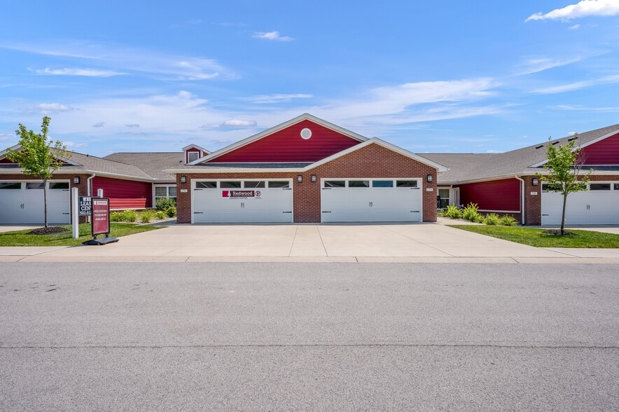 Building Photo - Redwood Louisville Bardstown Bluff Road