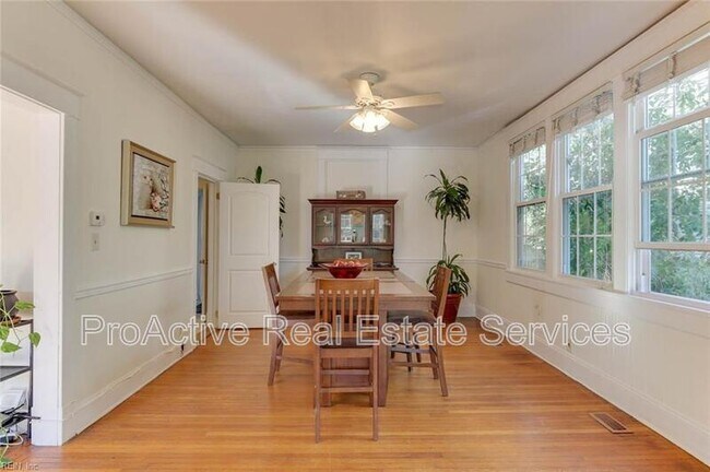 Building Photo - 1146 Rockbridge Ave