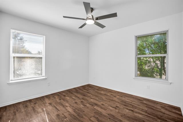 Building Photo - 9209 Harrisburg Ln