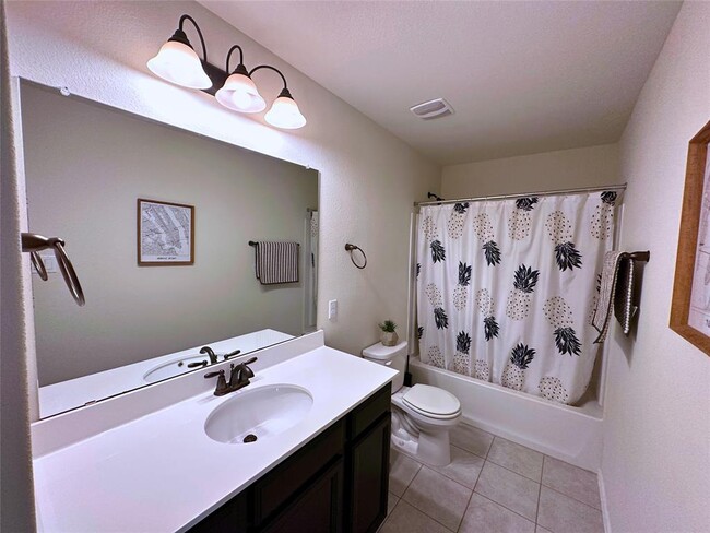 Building Photo - 1050 Kenney Fort Crossing