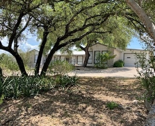 Building Photo - 1125 Los Escondidos Rd