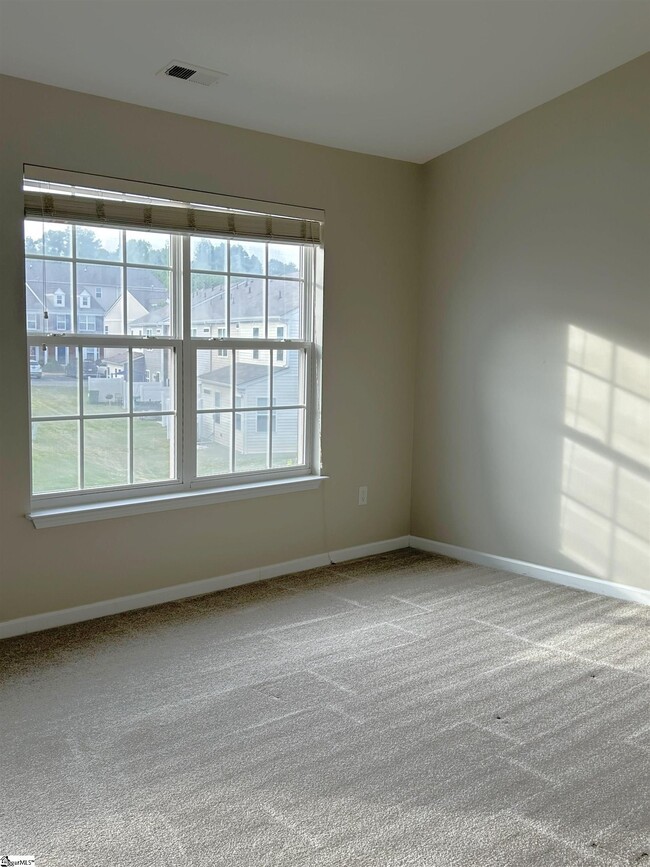 Building Photo - 134 Xander Dr