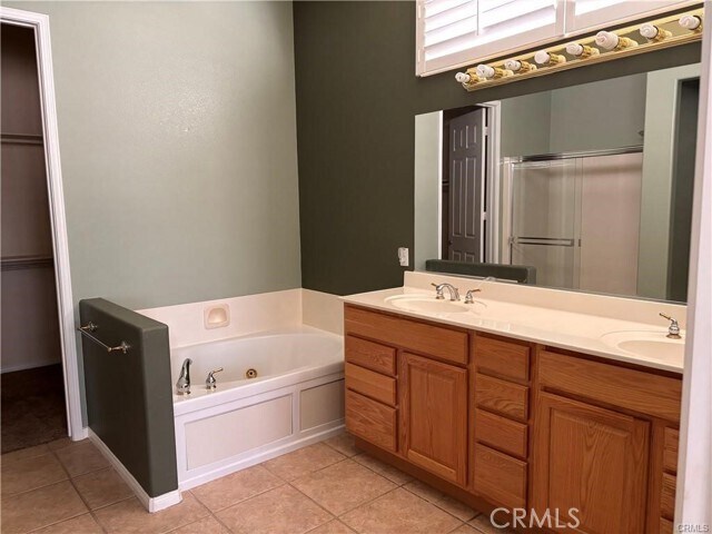 Building Photo - 6329 Myrtle Beach Dr