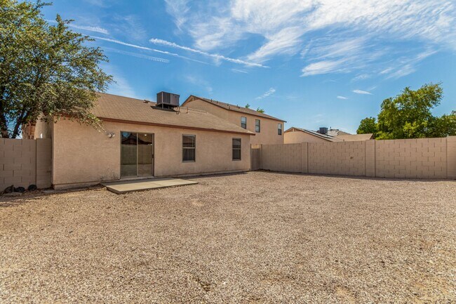 Building Photo - Charming 3 bedroom in El Mirage!