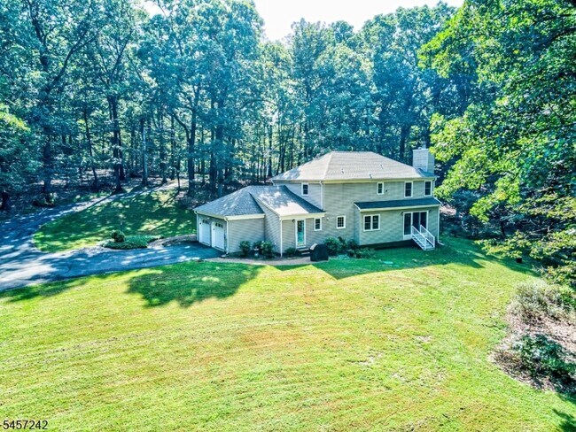 Building Photo - 152 Woolf Rd