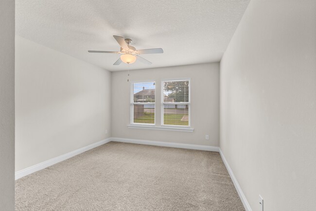 Building Photo - 5891 Anderson Ln