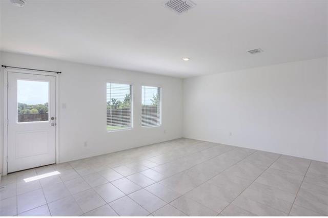Building Photo - 1617 Vattier St