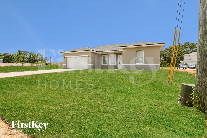 Building Photo - 650 Hudson Valley Dr
