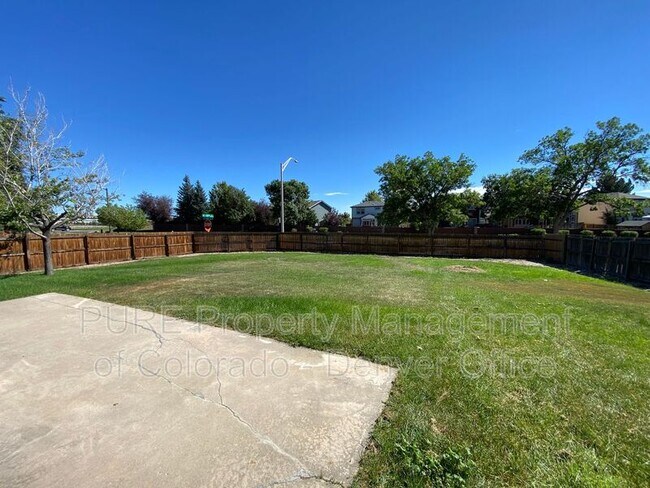 Building Photo - 10750 Owens St