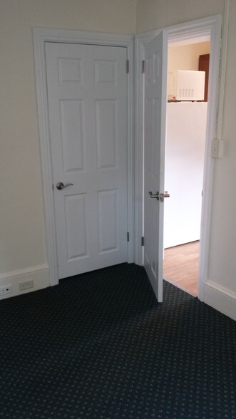 Bedroom - 209 Union St