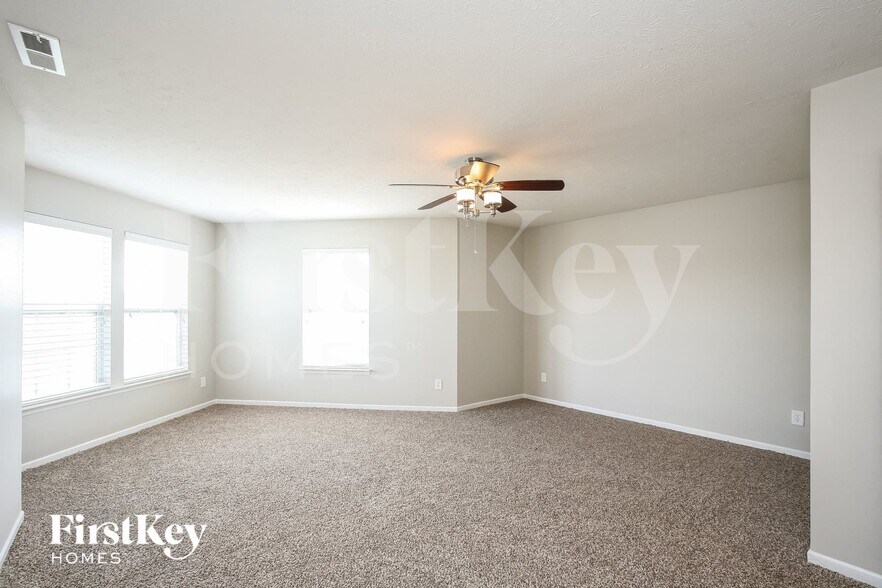 Building Photo - 2293 Cedarmill Dr