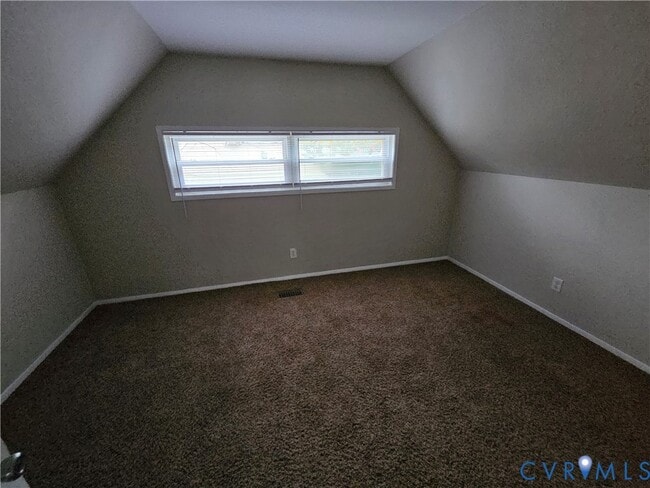 Building Photo - 1313 Wembly Rd