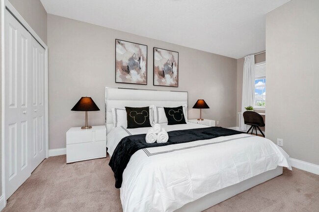 Building Photo - 302 Captiva Dr