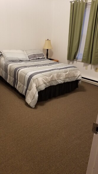 Building Photo - 29 Chester Rd