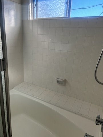 Building Photo - 14329 Chandler Blvd