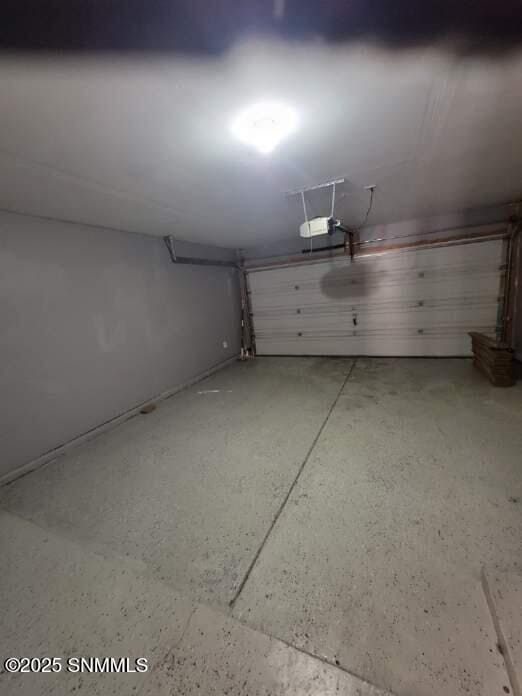 Building Photo - 4981 Kyler Rd