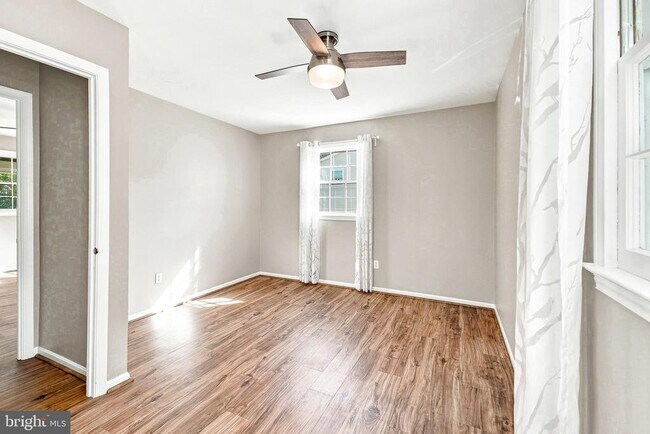 Building Photo - 9209 Antelope Pl