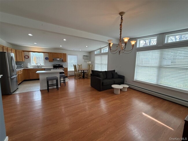 Building Photo - 112 Scott St