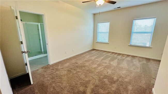 Building Photo - 212 Centennial Cir