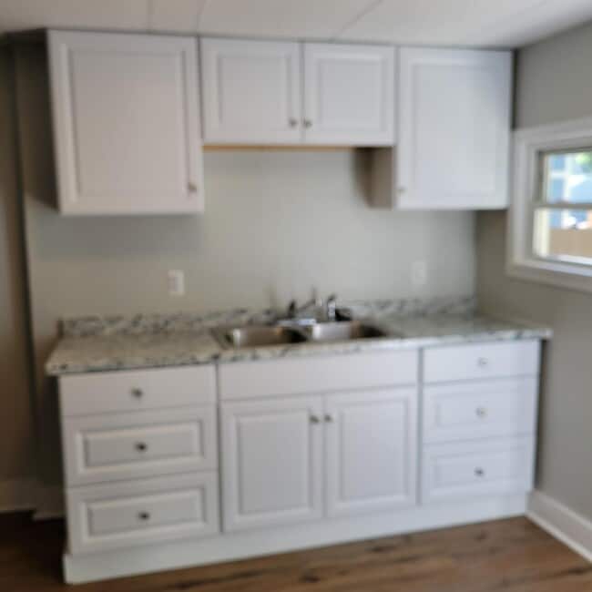 Building Photo - 221 S Highland Ave