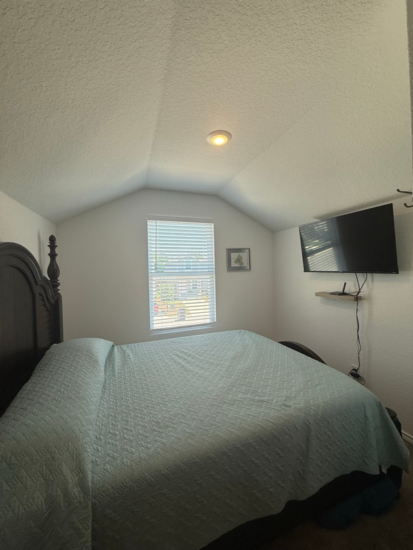 Building Photo - 7161 Elm Cv