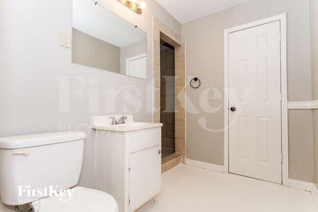 Building Photo - 5183 Warfield Dr
