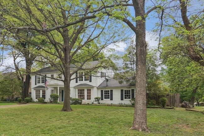 Building Photo - 8106 San Benito Way