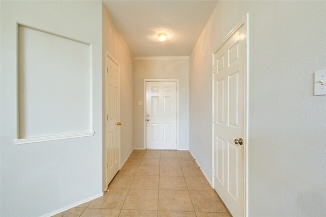 Building Photo - 19814 Lindenfield Pl