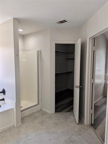 Building Photo - 8541 Western Meadows Dr