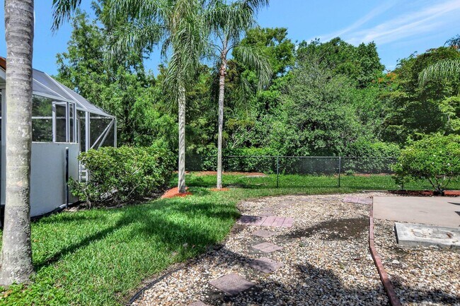Building Photo - 21783 Philmont Ct