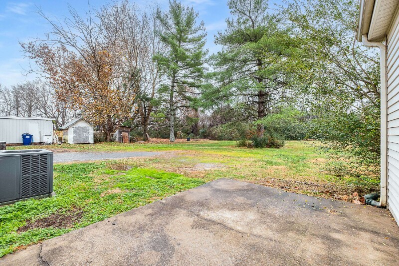 Building Photo - 4611 Franklin Rd