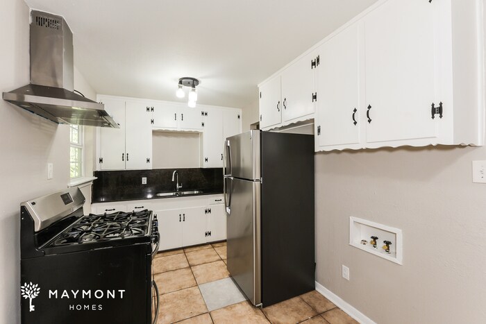 Building Photo - 5313 Stanley Keller Rd