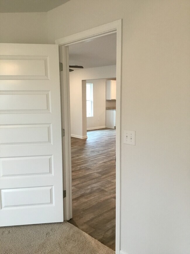 Building Photo - Beautiful 3/2 Family home in Beulah- Close to Navy Federal Credit Union Main Campus!