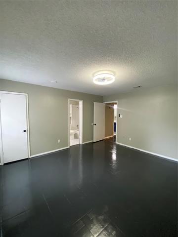 Building Photo - 7663 Blue Carriage Ct