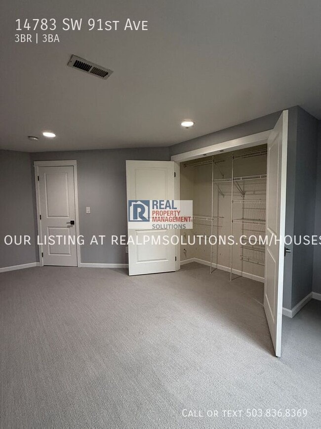 Building Photo - 14783 SW 91st Ave