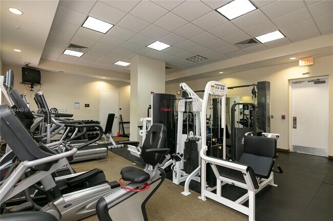 Building Photo - 9021 SW 94th St