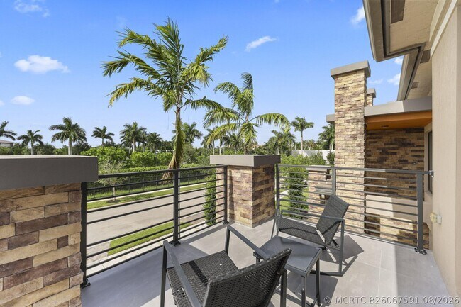 Building Photo - 10432 N Lago Vista Cir