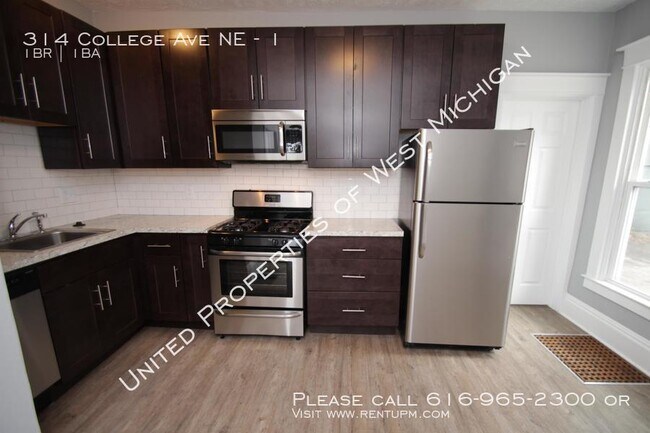 Building Photo - 314 College Ave NE