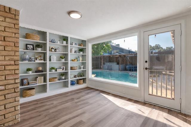 Building Photo - 2714 Carriage Ln