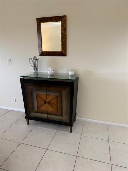 Building Photo - 1601 Abaco Dr