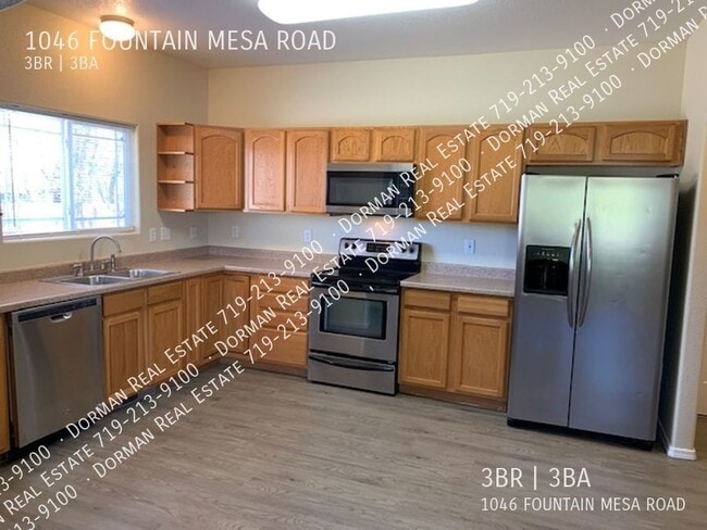 Building Photo - 1046 Fountain Mesa Rd
